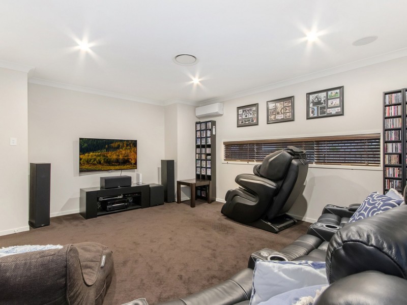 6 Palomar Street, Reedy Creek QLD 4227