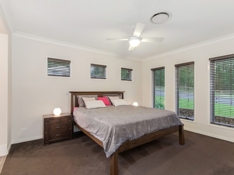 6 Palomar Street, Reedy Creek QLD 4227