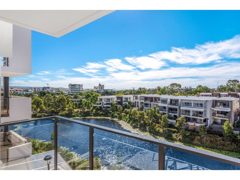 120/1-25 Parnell Boulevard, Robina QLD 4226