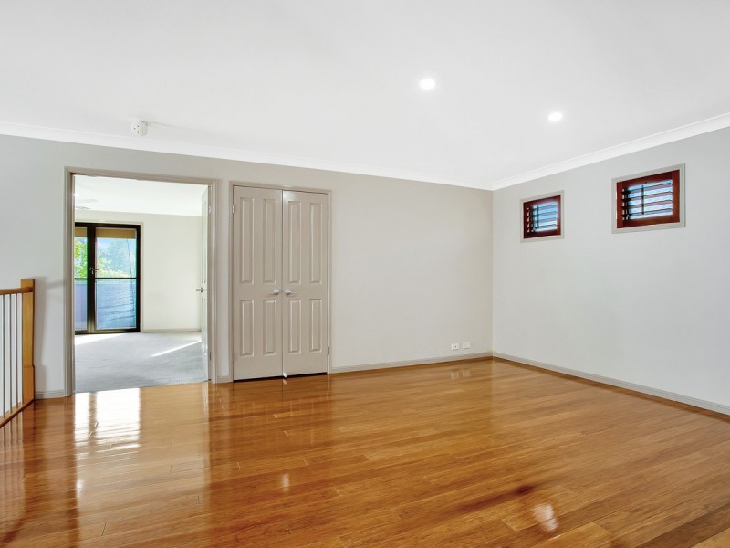 65 Azzurra Drive, Varsity Lakes QLD 4227