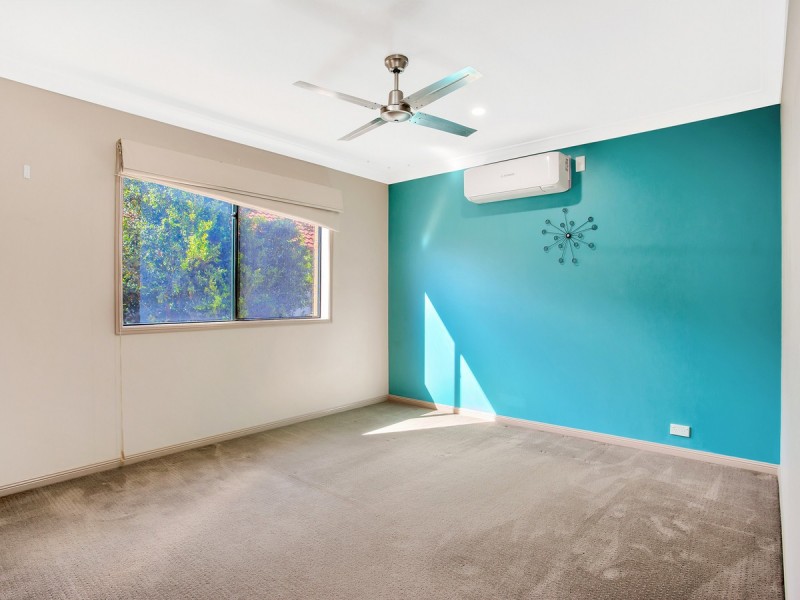 65 Azzurra Drive, Varsity Lakes QLD 4227