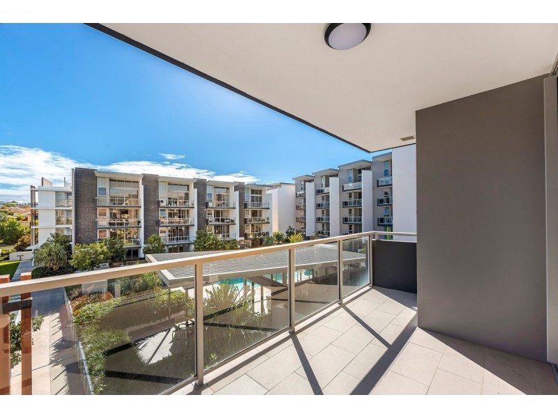 1303/65 Varsity Parade, Varsity Lakes QLD 4227
