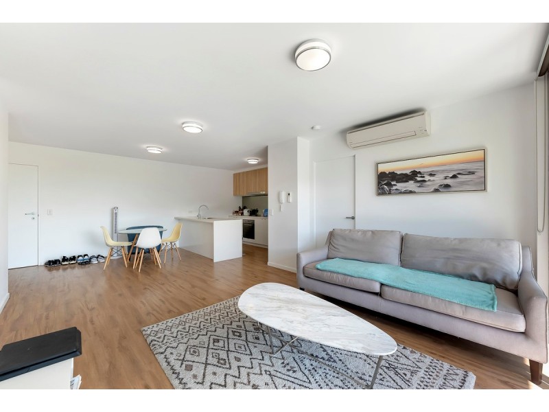 1303/65 Varsity Parade, Varsity Lakes QLD 4227