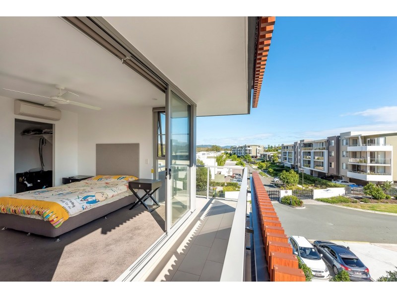 1303/65 Varsity Parade, Varsity Lakes QLD 4227