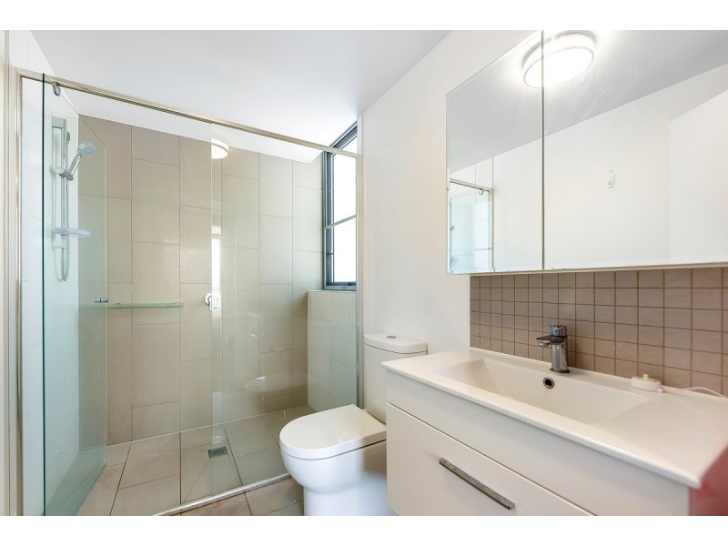 1303/65 Varsity Parade, Varsity Lakes QLD 4227