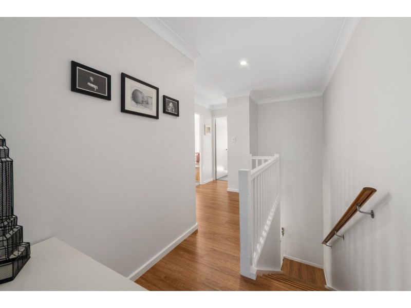 2/258 Christine Avenue, Varsity Lakes QLD 4227