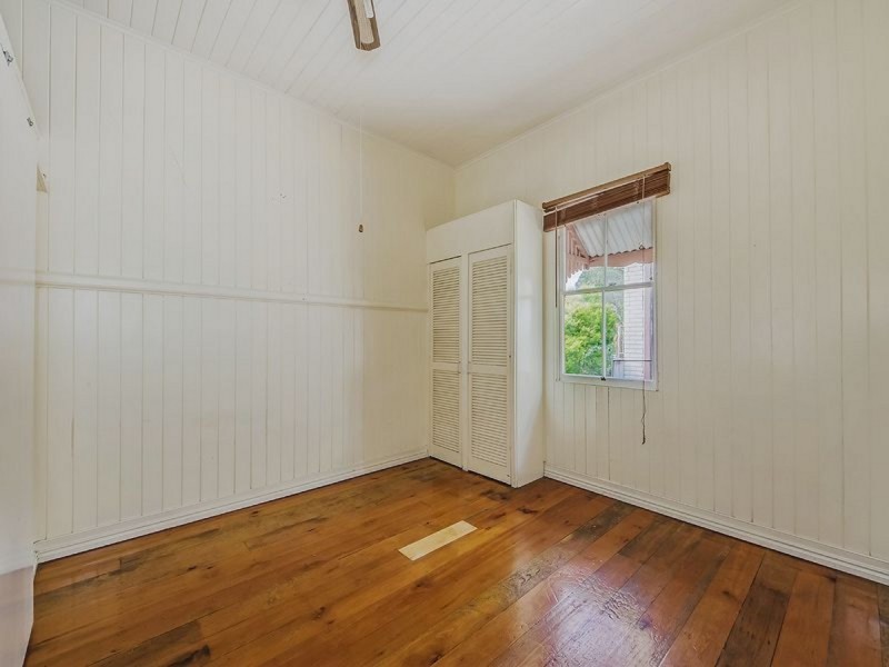18 Norman Street, Southport QLD 4215