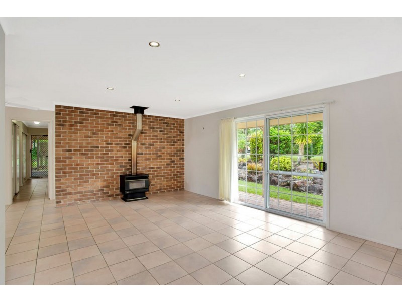 30 Tallai Road, Tallai QLD 4213