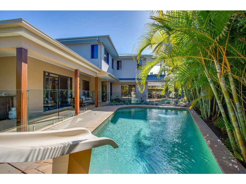 3 Rigel Court, Robina QLD 4226