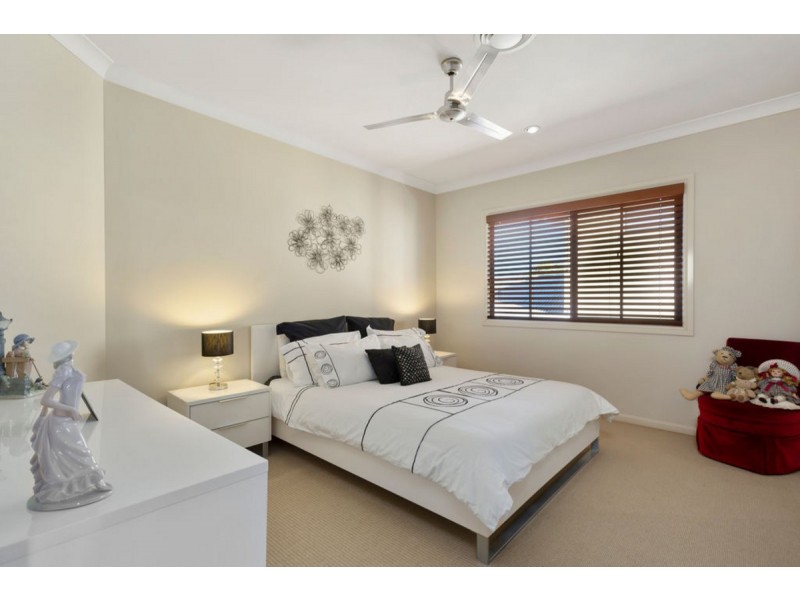 3 Rigel Court, Robina QLD 4226