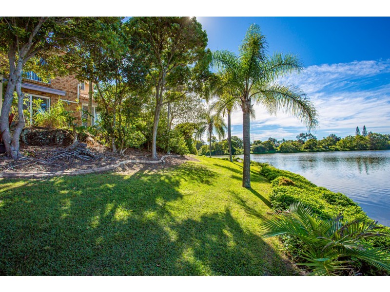 70/1 Resort Drive, Robina QLD 4226