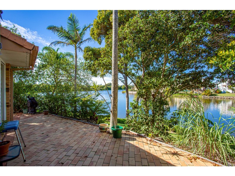 70/1 Resort Drive, Robina QLD 4226