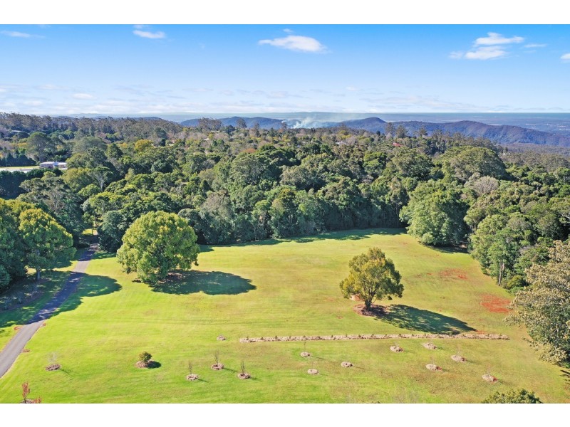 3/135-139 Eagle Heights Road, Tamborine Mountain QLD 4272
