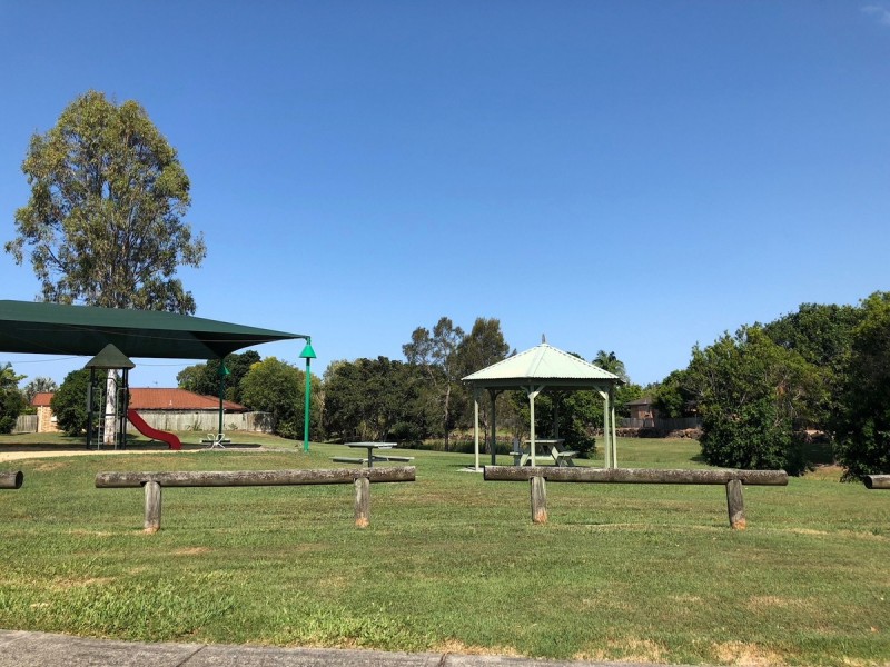 17 Tracey Crescent, Varsity Lakes QLD 4227
