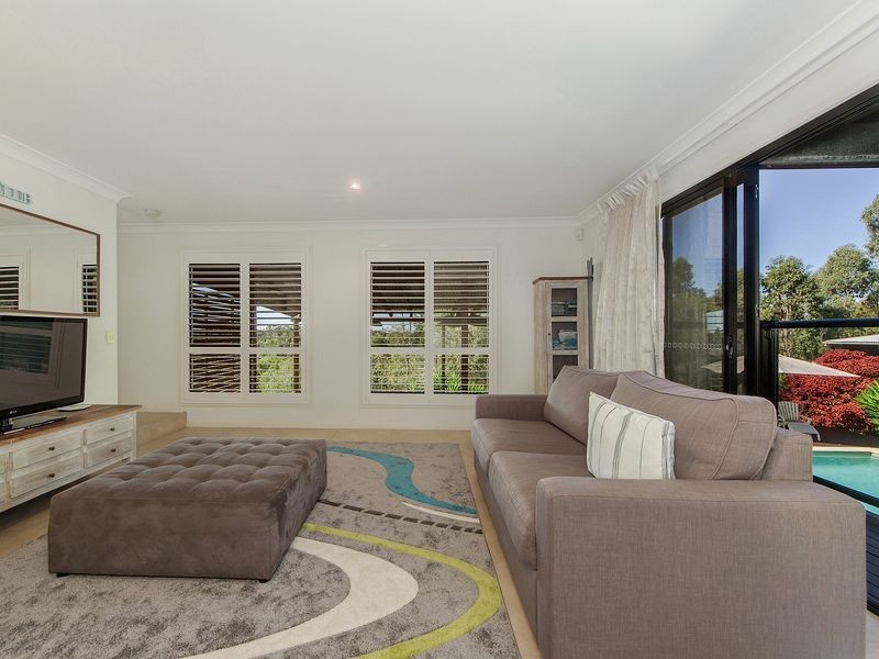 11 Barton Street, Reedy Creek QLD 4227