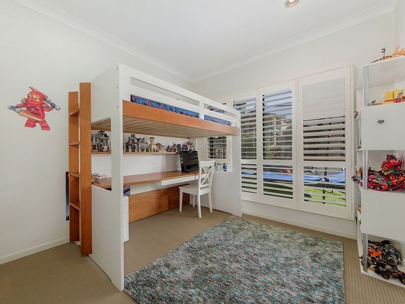 11 Barton Street, Reedy Creek QLD 4227