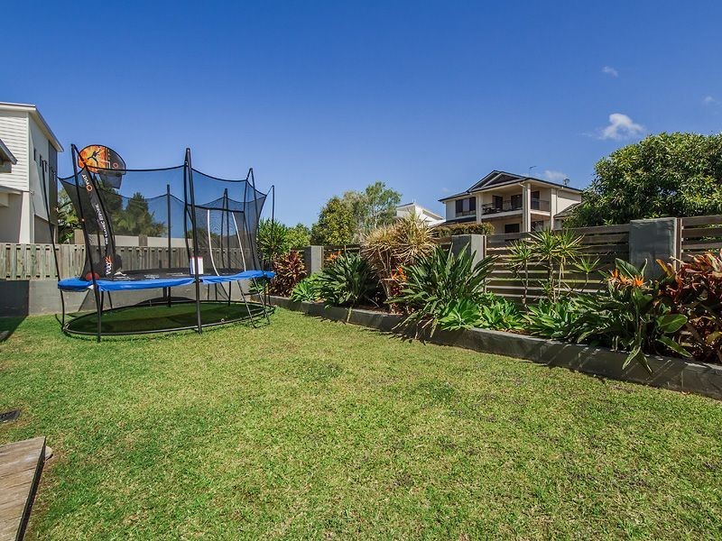 11 Barton Street, Reedy Creek QLD 4227