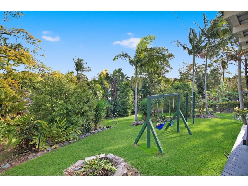 24 Tomanbil Terrace, Ashmore QLD 4214