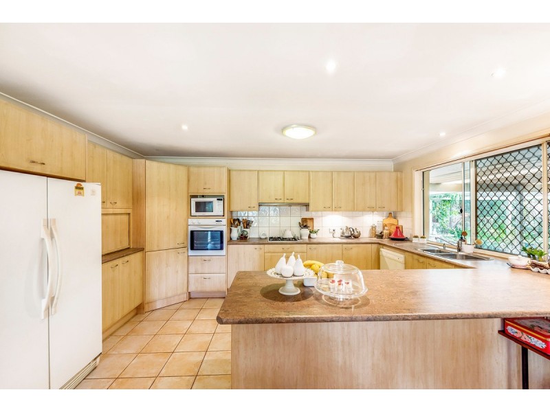 12 Ben Buckler Court, Robina QLD 4226