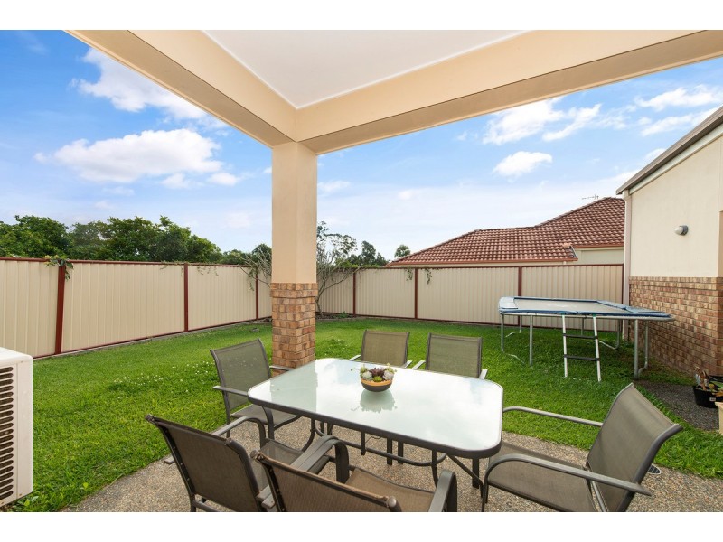28 Majorca Crescent, Varsity Lakes QLD 4227