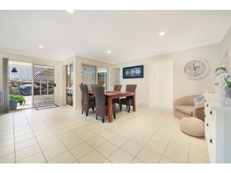 1/13 Tarrabool Drive, Elanora QLD 4221