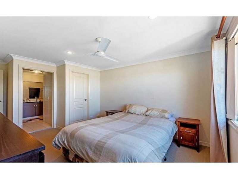 3/28 Palma Crescent, Varsity Lakes QLD 4227