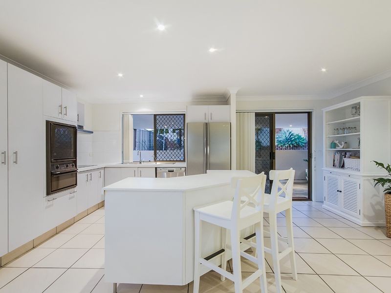 29 Numeralla Avenue, Ashmore QLD 4214
