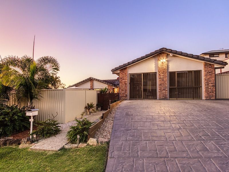 29 Numeralla Avenue, Ashmore QLD 4214