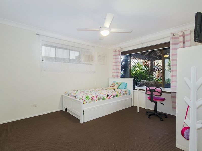 29 Numeralla Avenue, Ashmore QLD 4214