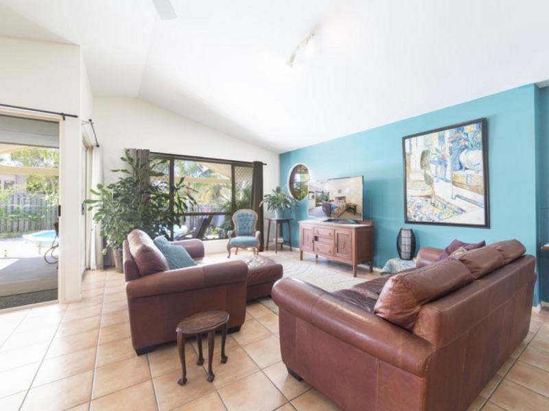 23 Burke Crescent, Mudgeeraba QLD 4213