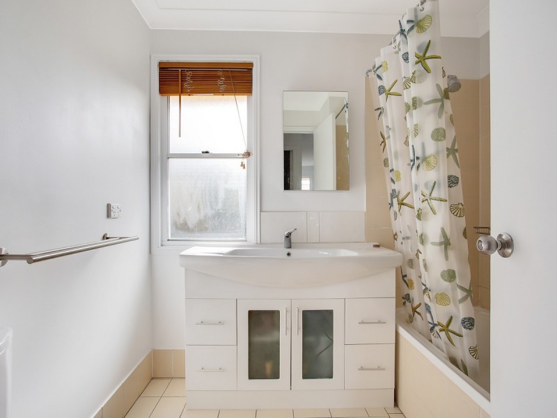 211/215 Cottesloe Drive, Mermaid Waters QLD 4218