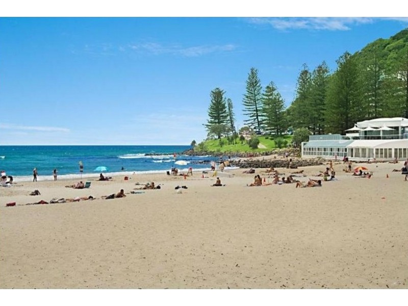 9/11 Hayle Street, Burleigh Heads QLD 4220
