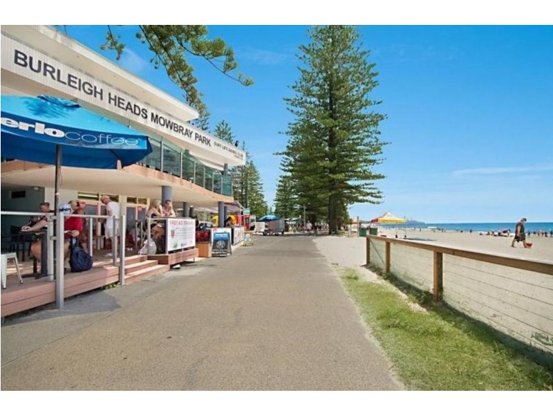 9/11 Hayle Street, Burleigh Heads QLD 4220