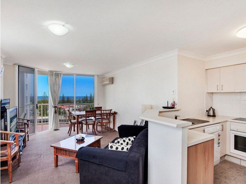 3082/2633 Gold Coast Highway, Broadbeach QLD 4218