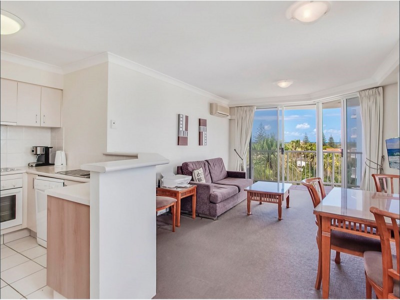 3057/2633 Gold Coast Highway, Broadbeach QLD 4218