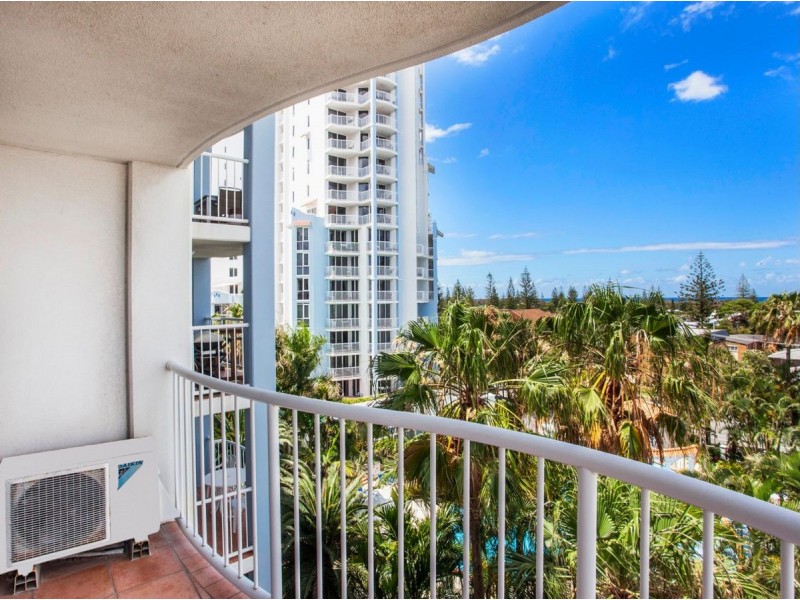 3057/2633 Gold Coast Highway, Broadbeach QLD 4218