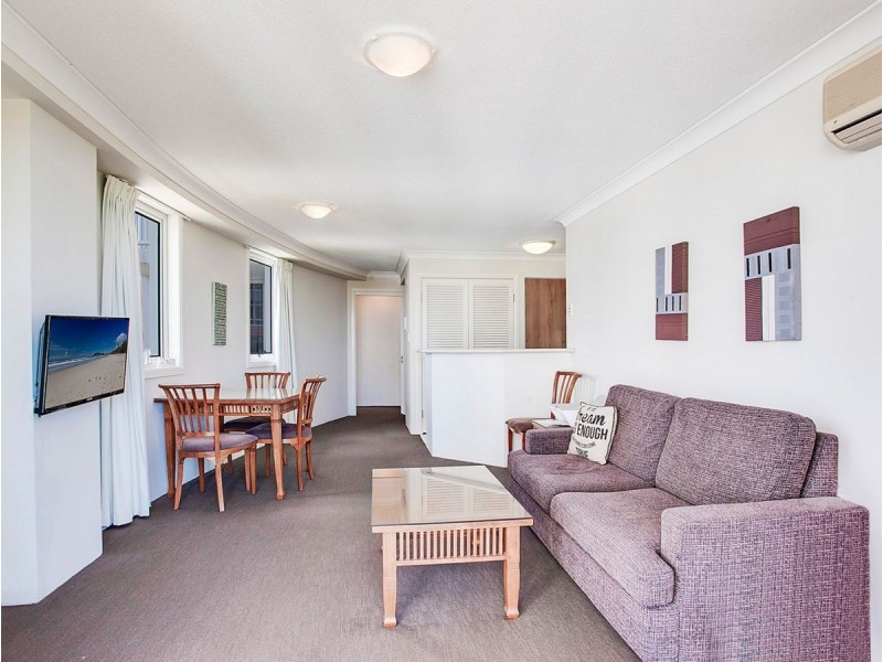 3057/2633 Gold Coast Highway, Broadbeach QLD 4218