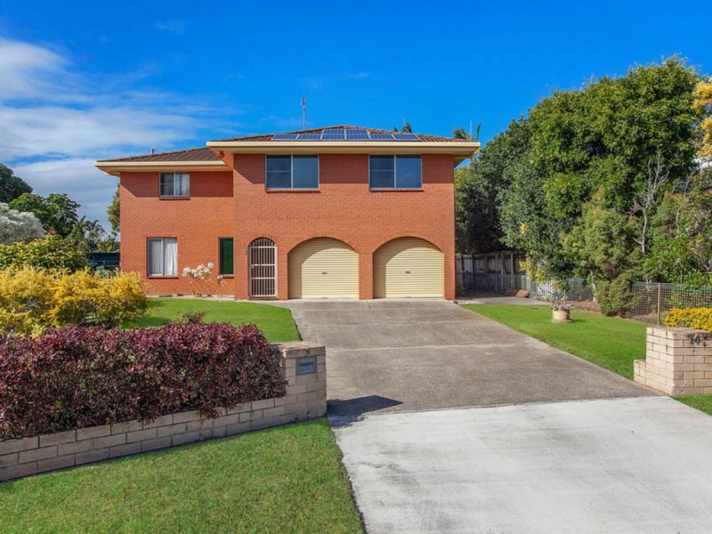 14 Binnacle Court, Mermaid Waters QLD 4218