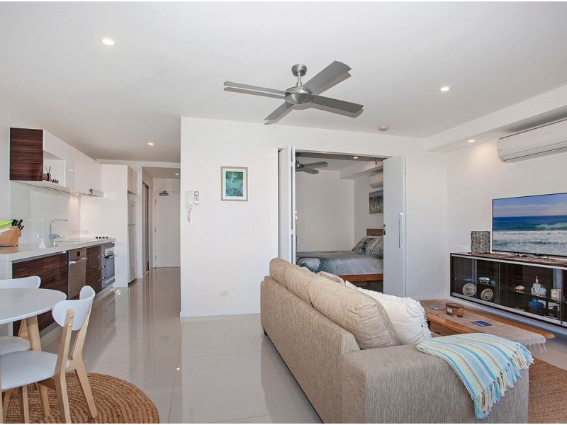 304/46-48 Peerless Avenue, Mermaid Beach QLD 4218