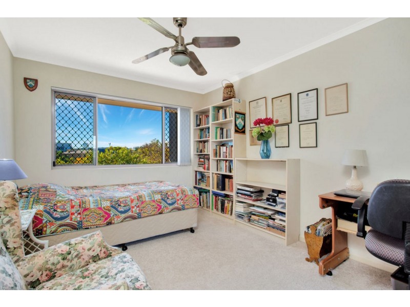 10/1 Riverwalk Avenue, Robina QLD 4226