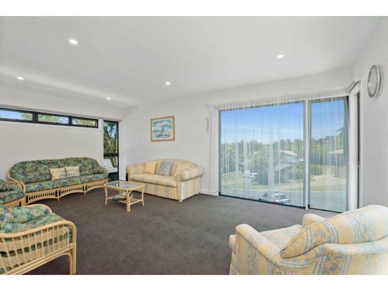 2/14 Pinehurst Place, Robina QLD 4226
