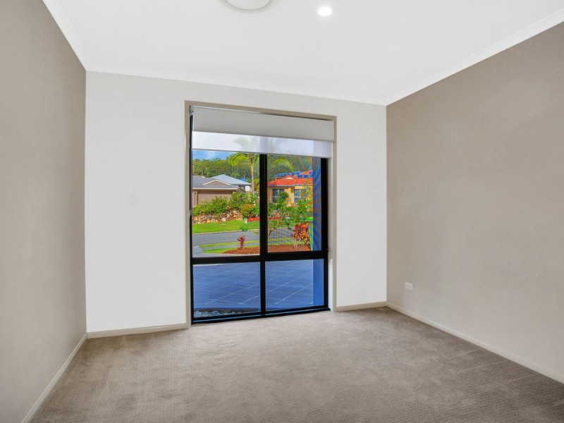 73 Clover Hill Drive, Mudgeeraba QLD 4213