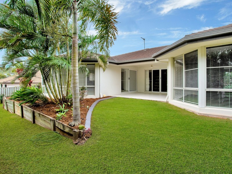 73 Clover Hill Drive, Mudgeeraba QLD 4213