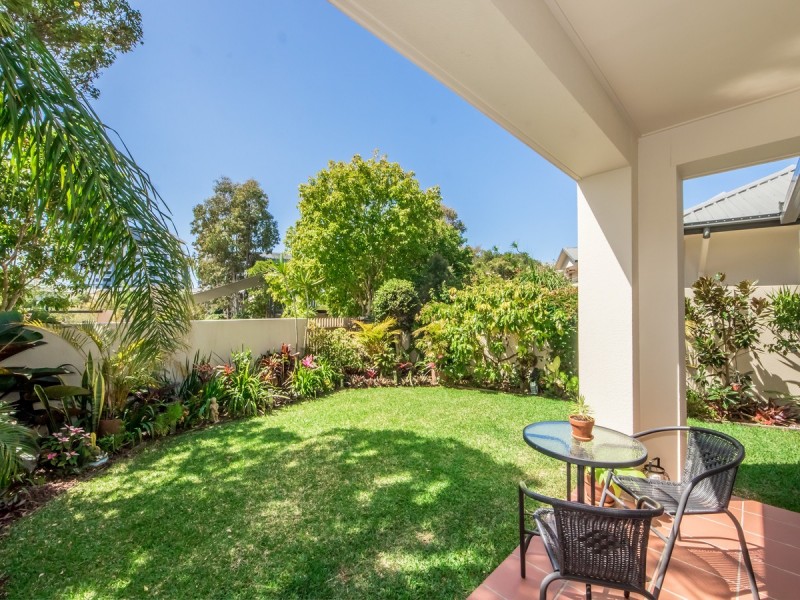 271 Easthill Drive, Robina QLD 4226