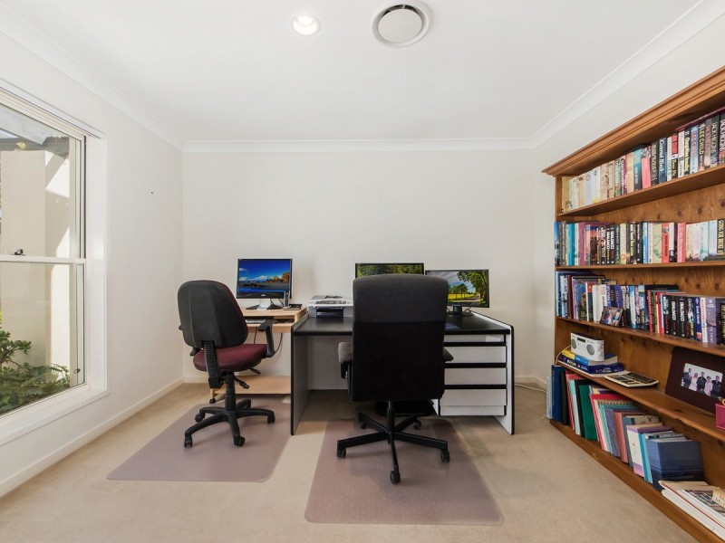 271 Easthill Drive, Robina QLD 4226