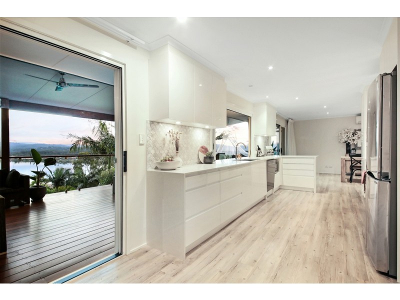 59 Angelica Street, Elanora QLD 4221