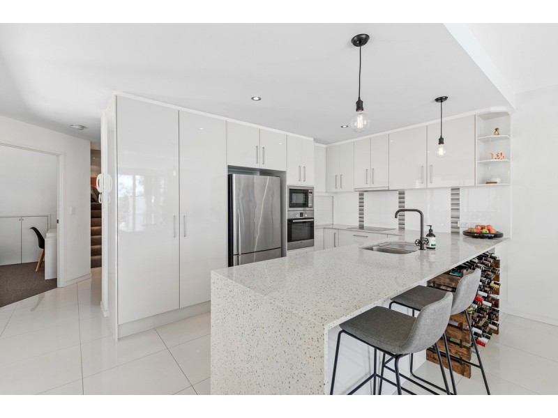 1/28 East Street, Burleigh Heads QLD 4220