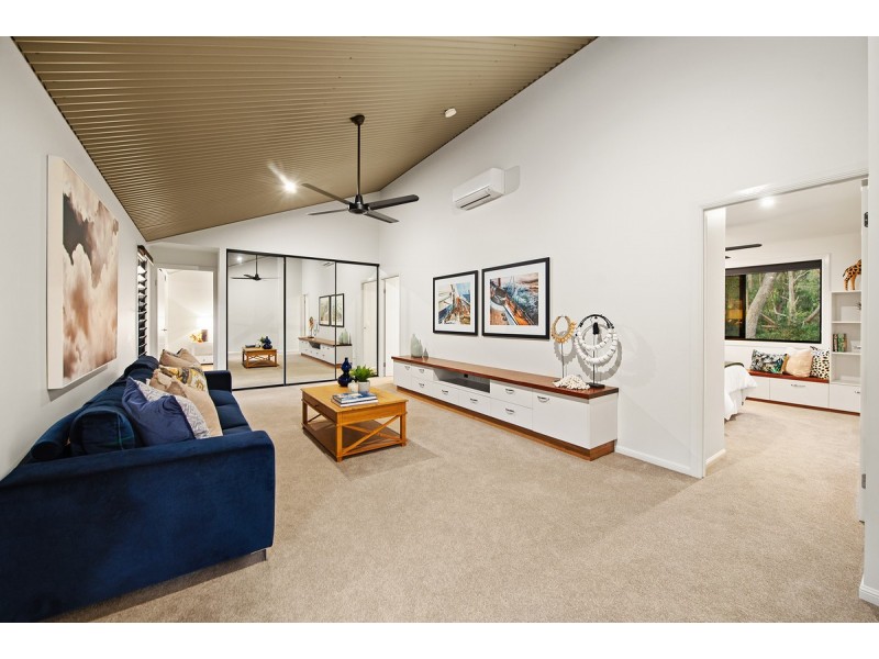 10 Tahlia Court, Bonogin QLD 4213