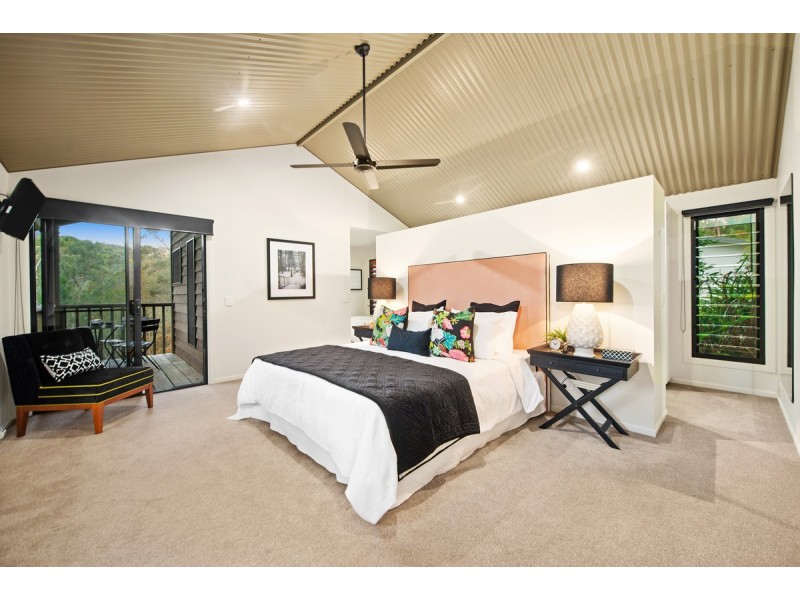 10 Tahlia Court, Bonogin QLD 4213