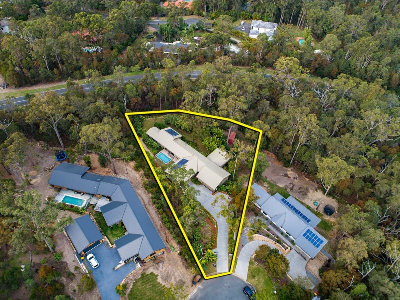 10 Tahlia Court, Bonogin QLD 4213